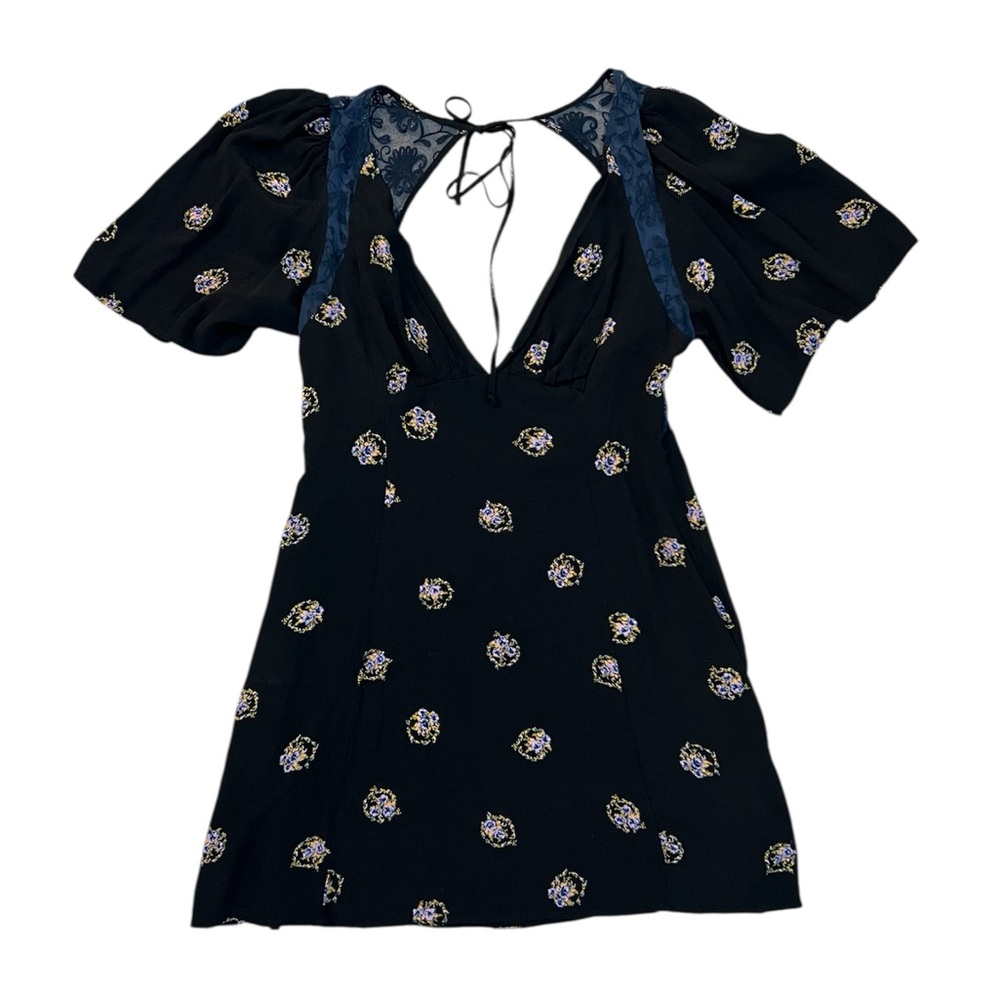 Free People Open Back Black Navy Lace Mini Dress Feminine Whimsigoth Size 8 - Picture 1 of 6